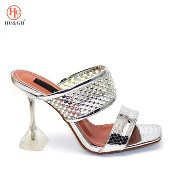 Sliver Color Italian Shoe without Bags High Quality African Shoe Sandals for Party In Women Nigerian Shoes Possible and Bag Set
Sliver Color Italian Shoe without Bags High Quality African Shoe Sandals for Party In Women Nigerian Shoes Possible and Bag Set