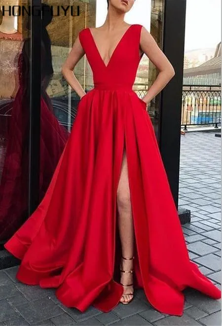 Фото Очаровательное Красное Атласное длинное платье-трапеция без рукавов с V-образным