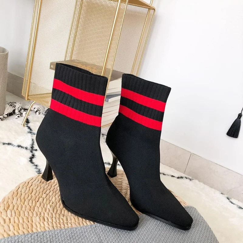 2018 autumn new pointed stiletto Martin boots high heel net red fashion wild female elastic boots black ljj 0110
2018 autumn new pointed stiletto Martin boots high heel net red fashion wild female elastic boots black ljj 0110