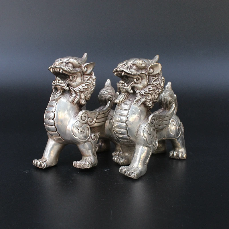 Pure copper Kylin A pair of Fortune Zhen Feng shui bronze ornaments silver Kylin fortune rui Beast evil spirit
Pure copper Kylin A pair of Fortune Zhen Feng shui bronze ornaments silver Kylin fortune rui Beast evil spirit