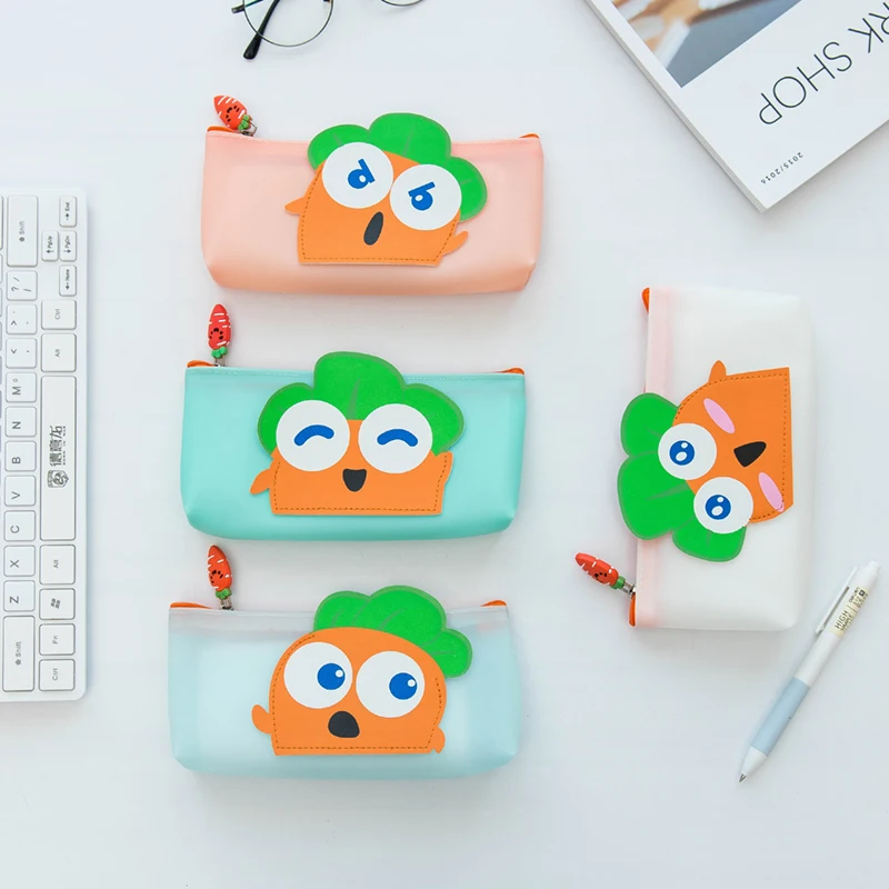 1 pcs South Korea Radish pencil case simple small fresh creative boys girls children cute large capacity radish stationery bag
1 pcs South Korea Radish pencil case simple small fresh creative boys girls children cute large capacity radish stationery bag