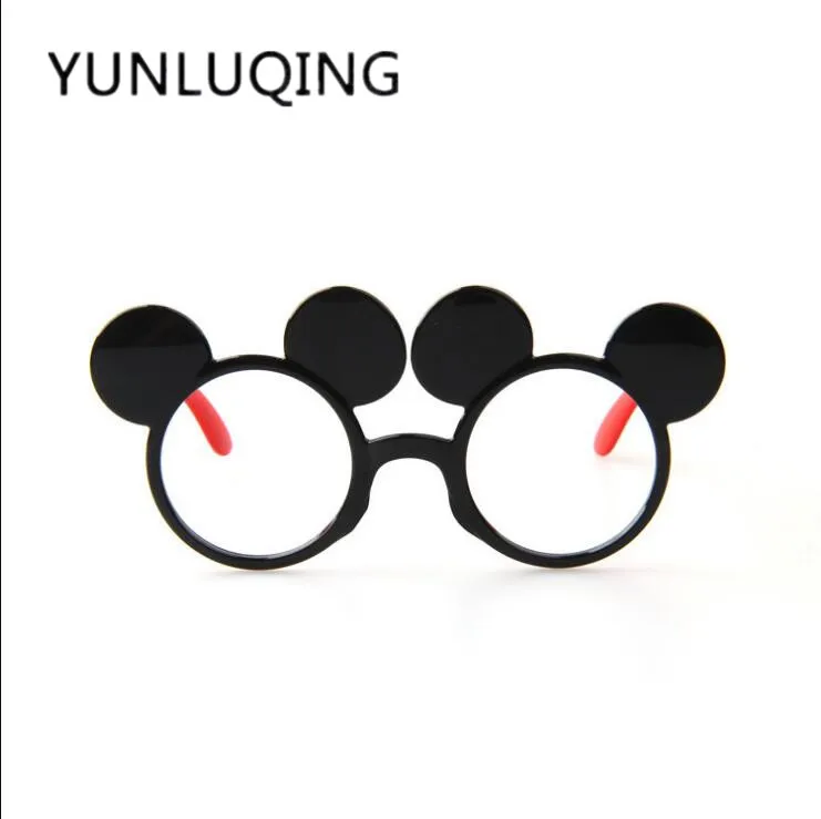 YUNLUQING Brand Designer Environmental Non-toxic Mickey glasses for children Vintage 54092
YUNLUQING Brand Designer Environmental Non-toxic Mickey glasses for children Vintage 54092