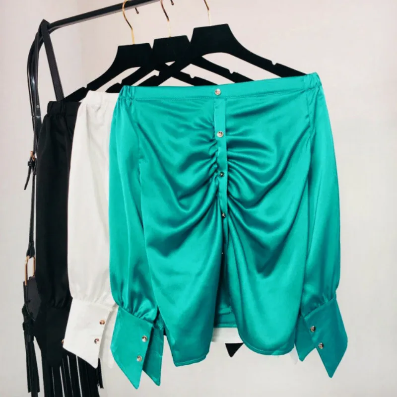 Sexy Slash-Neck Strapless Satin Shirts Faux Silk Pleated Blouses Spliced Single-breasted High Waist Long-sleeved Poplin Tops
Sexy Slash-Neck Strapless Satin Shirts Faux Silk Pleated Blouses Spliced Single-breasted High Waist Long-sleeved Poplin Tops