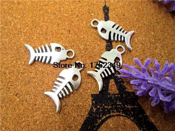 15pcs--Fish Bones Charms,AntiqueTibetan silver Lovely Fish Bone Charm Pendant 2 Sided 28x12mm
15pcs--Fish Bones Charms,AntiqueTibetan silver Lovely Fish Bone Charm Pendant 2 Sided 28x12mm
