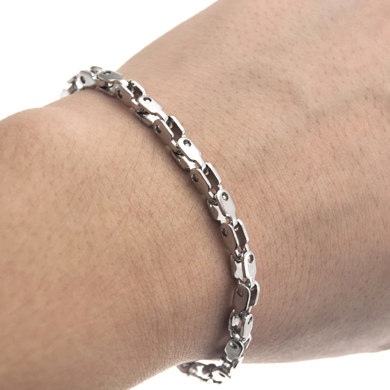 FASHION Mens bracelet punk JEWELRY silver machine Chains High Quality Stainless Steel bracelets
FASHION Mens bracelet punk JEWELRY silver machine Chains High Quality Stainless Steel bracelets