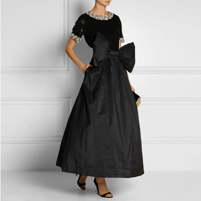 Fashion Black Long Skirt Chic Street Style High End Women Maxi Skirt with Big Bow 2017 Spring Autumn Ankle-Length Saia Longa
Fashion Black Long Skirt Chic Street Style High End Women Maxi Skirt with Big Bow 2017 Spring Autumn Ankle-Length Saia Longa