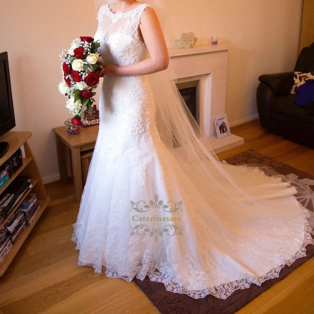 Womens 2019 Mermaid Wedding Dress Scoop Bride Gown for Girl Chapel Train Fit and Flare Fishtail with Illusion Crystals Beadings
Womens 2019 Mermaid Wedding Dress Scoop Bride Gown for Girl Chapel Train Fit and Flare Fishtail with Illusion Crystals Beadings