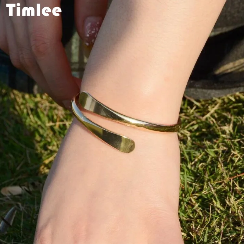 Timlee B021 Free shipping New Simple Temperamental Geometry Bangle Alloy Open Bracelet,Fashion Jewelry Wholesale
Timlee B021 Free shipping New Simple Temperamental Geometry Bangle Alloy Open Bracelet,Fashion Jewelry Wholesale