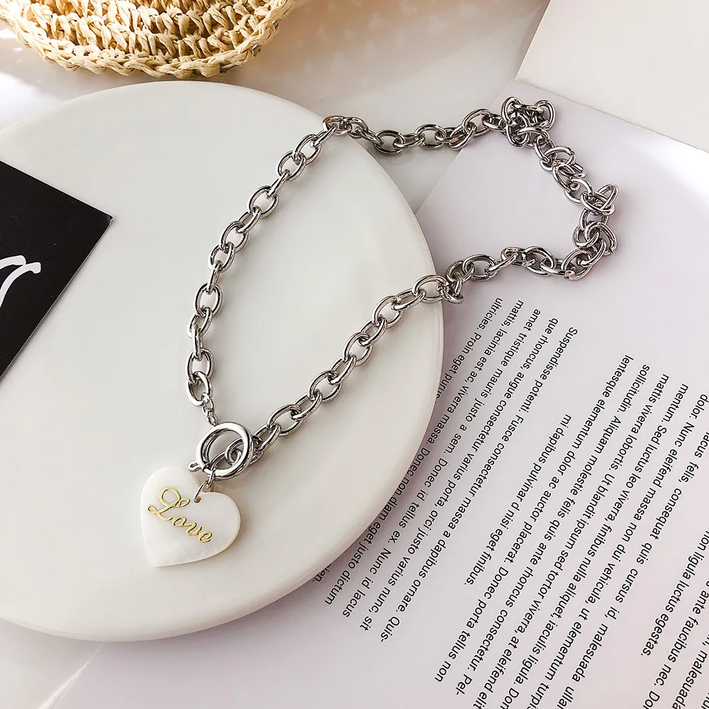 Acrylic Heart Pendant Minimalist Chic Personality Sliver Color Metal Short Chain Necklaces For Women Girls Jewelry
Acrylic Heart Pendant Minimalist Chic Personality Sliver Color Metal Short Chain Necklaces For Women Girls Jewelry