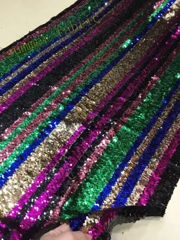 New fashion show sparkling sequins on net hollow embroidery lace fabric for wedding/party/evening dress french lace fabric
New fashion show sparkling sequins on net hollow embroidery lace fabric for wedding/party/evening dress french lace fabric
