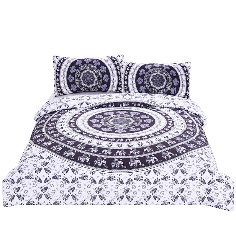 Bedding Set w/ Black & White Print Bohemian Style