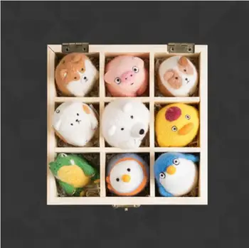 Wool felt package gift box wool needlepoint kit wool felt needle felting decoration craft needlecraft DIY 
Wool felt package gift box wool needlepoint kit wool felt needle felting decoration craft needlecraft DIY