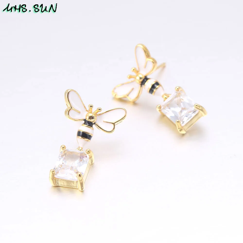 MHS.SUN 925 Sterling Silver Earrings Cute Bee Zirocn Drop Earrings Fashion Design Women Dangle Earrings Jewelry Accessories
MHS.SUN 925 Sterling Silver Earrings Cute Bee Zirocn Drop Earrings Fashion Design Women Dangle Earrings Jewelry Accessories