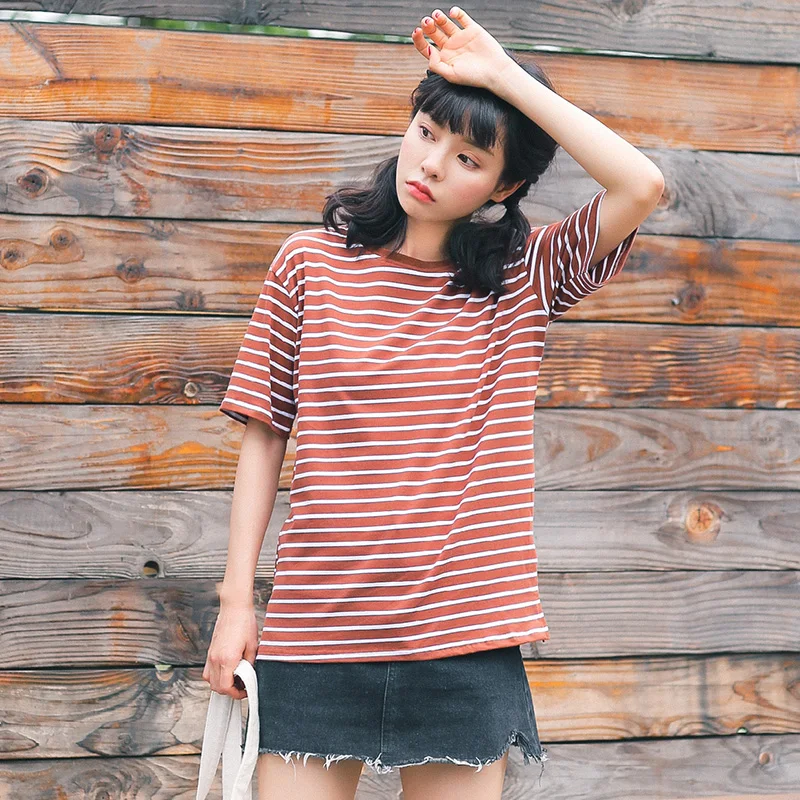Women's T-shirts Japan Harajuku Ladies Tunic Relaxed Casual Striped T-shirt Girls Female Korean Kawaii Top For Women Punk
Women's T-shirts Japan Harajuku Ladies Tunic Relaxed Casual Striped T-shirt Girls Female Korean Kawaii Top For Women Punk