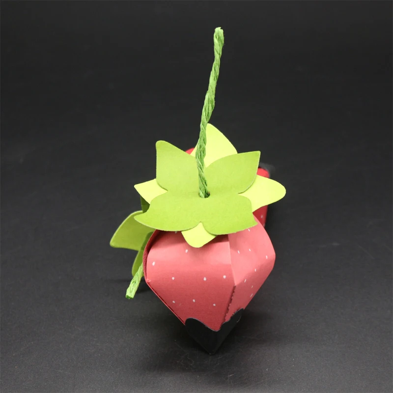 Delicious strawberry design Cutting Dies Stencils for DIY Scrapbooking/photo album Decorative Embossing DIY Paper Cards
Delicious strawberry design Cutting Dies Stencils for DIY Scrapbooking/photo album Decorative Embossing DIY Paper Cards
