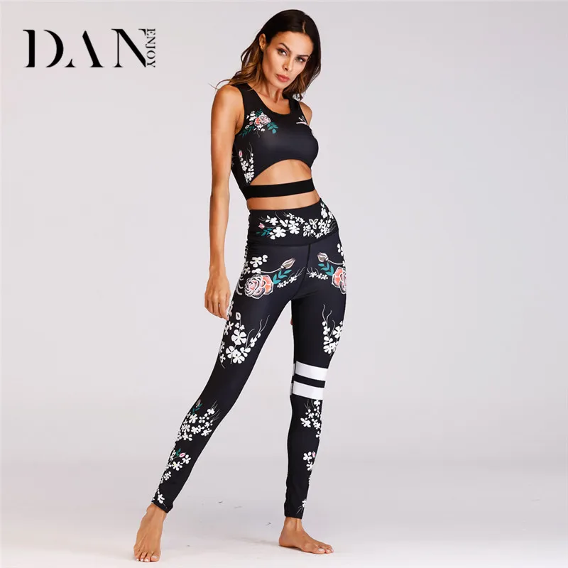 

DANENJOY Sexy Comfortable Printing Fitness Set Clothing For Woman 2018 Sports Yoga Set Sport Jumpsuit For Women Workout Clothes