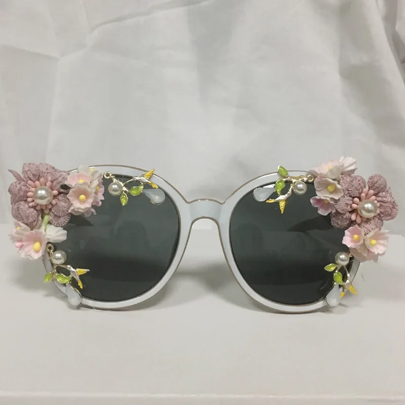 2019 New Fashion Flower Sunglass Vintage Metal Bird Summer Beach Sunglasses Women designer oculos de sol
2019 New Fashion Flower Sunglass Vintage Metal Bird Summer Beach Sunglasses Women designer oculos de sol