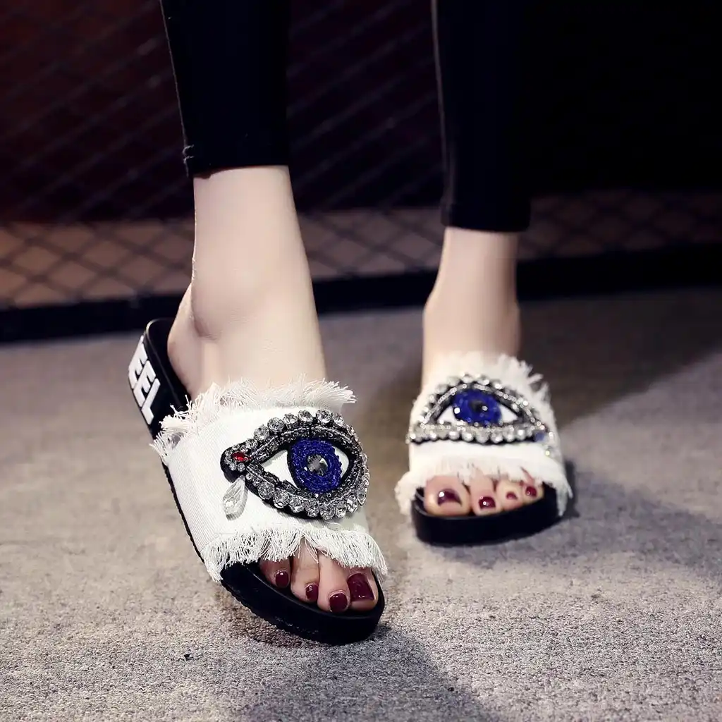 casual slippers for girls