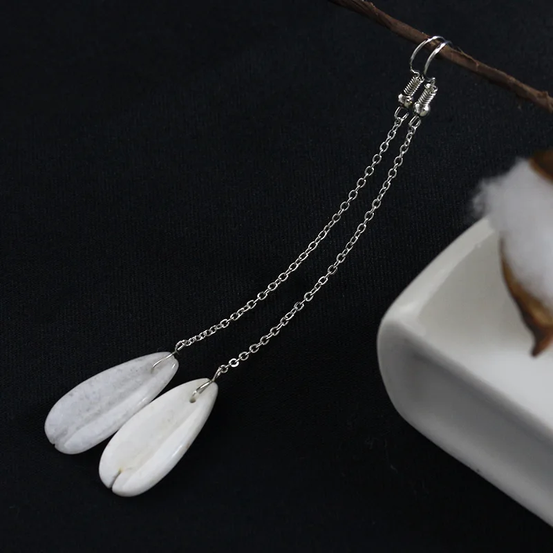 Light Blue White Drip Stone Pendant Long Silver Chain Drop Earrings Dangle Earrings for Women
Light Blue White Drip Stone Pendant Long Silver Chain Drop Earrings Dangle Earrings for Women
