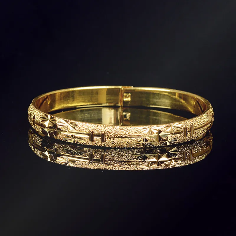 Minimalism Gold Color Bracelets & Bangles Luxury Round Bracelets For Women Wedding Jewelry
Minimalism Gold Color Bracelets & Bangles Luxury Round Bracelets For Women Wedding Jewelry