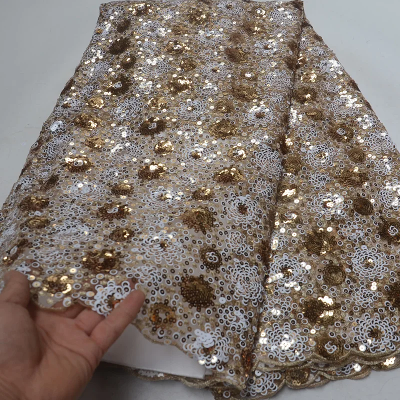 7 colors 2019 new fashion French net lace fabric high quality sequins tulle lace fabric with embroidery for party dress FLP148
7 colors 2019 new fashion French net lace fabric high quality sequins tulle lace fabric with embroidery for party dress FLP148