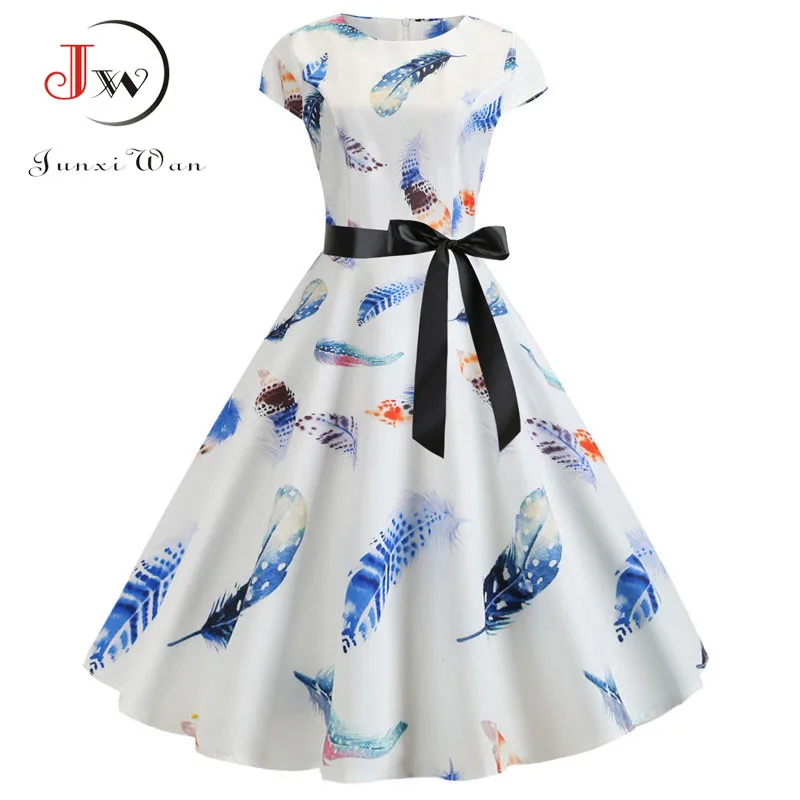 Floral Vintage Dress Summer 2019 Casual Women Robe 50S 60S Rockabilly Swing Pinup Vestidos Short Sleeve Elegant Party Dresses
Floral Vintage Dress Summer 2019 Casual Women Robe 50S 60S Rockabilly Swing Pinup Vestidos Short Sleeve Elegant Party Dresses