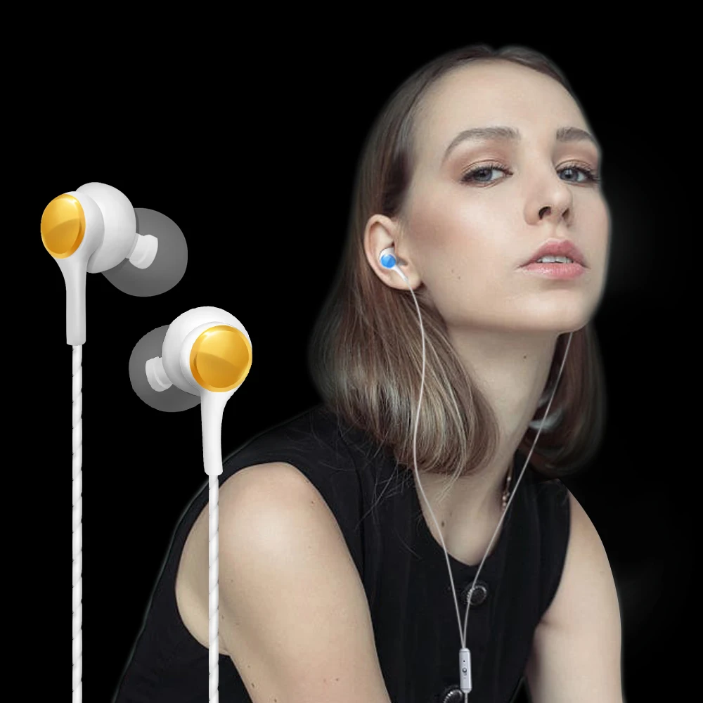 Heavy Bass In Ear Gaming Earphone Music Headset With Mic Earbud Earpiece For iPhone Samsung Sony Xiaomi fone de ouvido E36
Heavy Bass In Ear Gaming Earphone Music Headset With Mic Earbud Earpiece For iPhone Samsung Sony Xiaomi fone de ouvido E36
