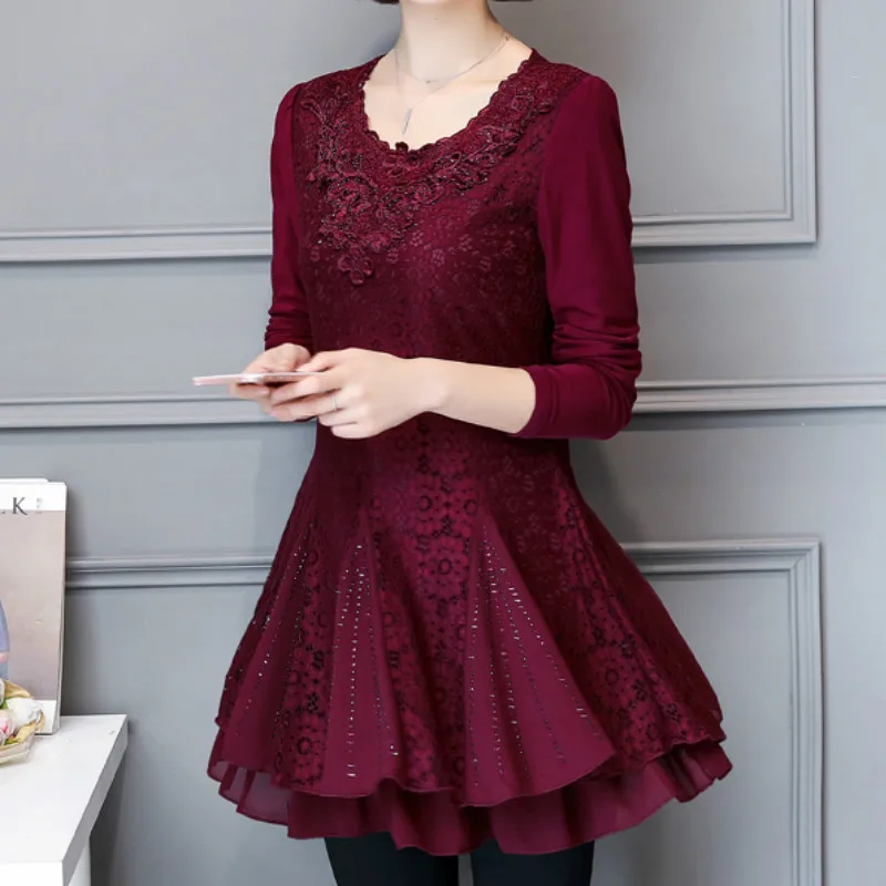 2017 Plus Size XL-5XL Long Sleeve Embroidery Lace Blouses Women Big Size Monther's Lace Peplum Tops Lady Plus long Lace Tops
2017 Plus Size XL-5XL Long Sleeve Embroidery Lace Blouses Women Big Size Monther's Lace Peplum Tops Lady Plus long Lace Tops