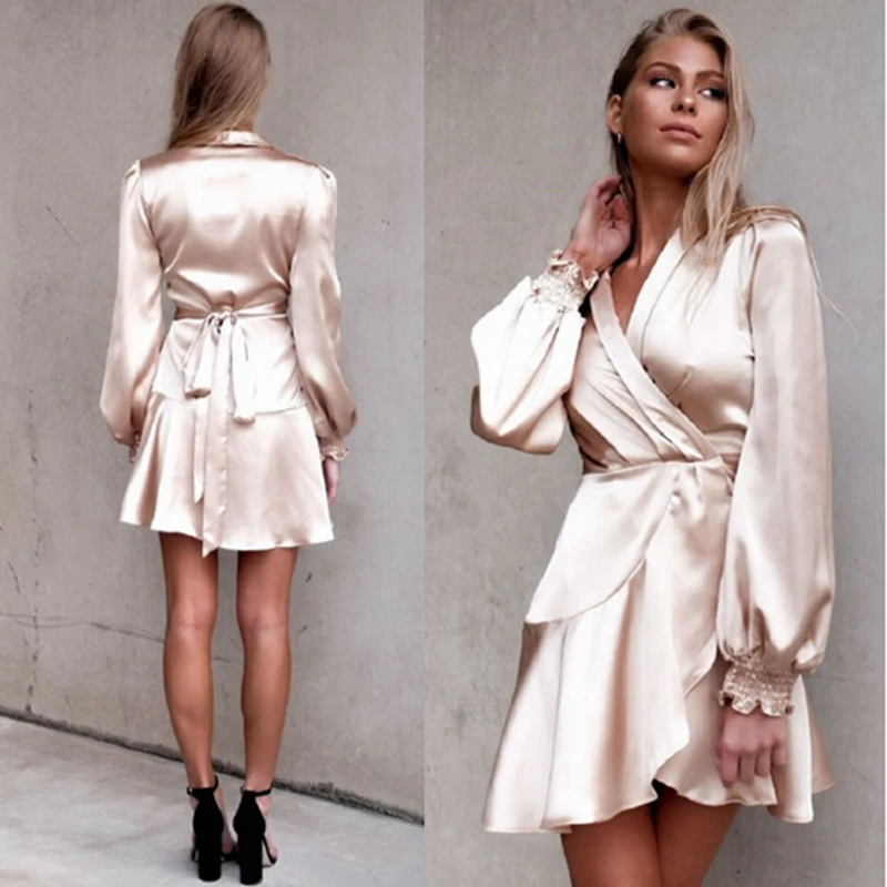 Autumn Vintage Vacation Satin Casual Dress 2018 Women's Blouse Dress Long Sleeve V Neck Asymmetrical Hem Sashes Slim Short Dress
Autumn Vintage Vacation Satin Casual Dress 2018 Women's Blouse Dress Long Sleeve V Neck Asymmetrical Hem Sashes Slim Short Dress