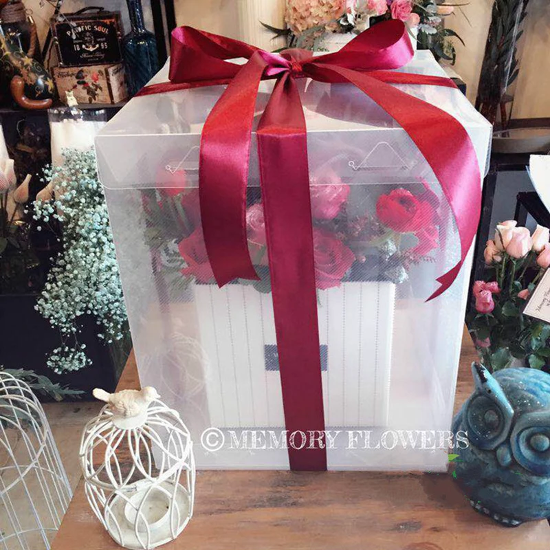 Handhold Flower Box Transparent Wedding Party Flower Box Flower Packaging Gift Box 3 Different Sizes Not Include Silk Ribbon
Handhold Flower Box Transparent Wedding Party Flower Box Flower Packaging Gift Box 3 Different Sizes Not Include Silk Ribbon