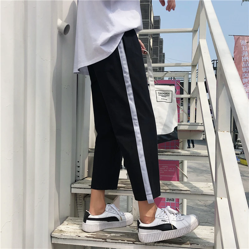 2019 Recommend new listing casual Fashion Loose Style Directly joggers Nine Part Tide Male Pants The black khaki size M-2XL
2019 Recommend new listing casual Fashion Loose Style Directly joggers Nine Part Tide Male Pants The black khaki size M-2XL