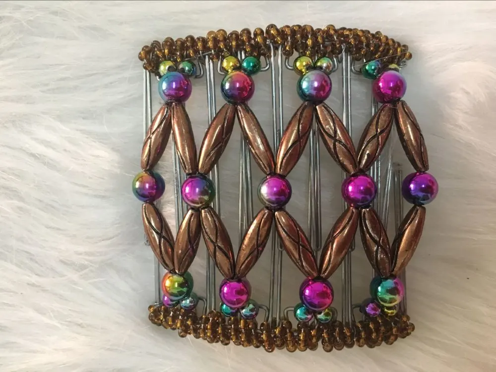 colorful beads metal comb girls women lady wedding pary best gift magic comb 10 pcs /lot
colorful beads metal comb girls women lady wedding pary best gift magic comb 10 pcs /lot