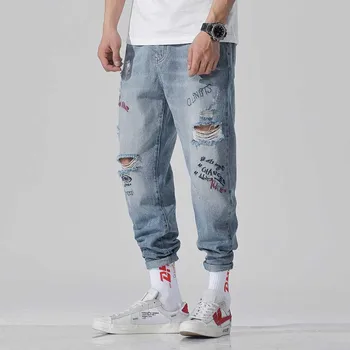 Hip Hop Ripped Jeans Men Brand Vintage Clothing Harem Loose Baggy Denim Pants Holes Letter Embroidery High Quality Trousers
Hip Hop Ripped Jeans Men Brand Vintage Clothing Harem Loose Baggy Denim Pants Holes Letter Embroidery High Quality Trousers