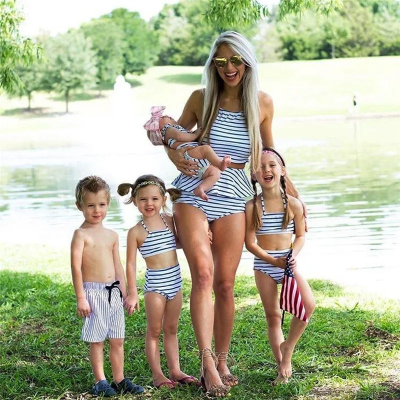 2018 Newly Summer Women Kids Boy Girl Bikini Bathing Swimsuit Swimwear Suit Bandage Bikini Set Striped Family Matching Swimwear
2018 Newly Summer Women Kids Boy Girl Bikini Bathing Swimsuit Swimwear Suit Bandage Bikini Set Striped Family Matching Swimwear