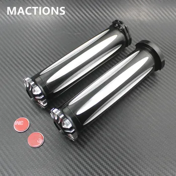 Black 1" CNC Handlebar Hand Grips For Harley Sportster XL883 1200 Softail Touring Dyna Custom Cruiser Chopper
Black 1" CNC Handlebar Hand Grips For Harley Sportster XL883 1200 Softail Touring Dyna Custom Cruiser Chopper