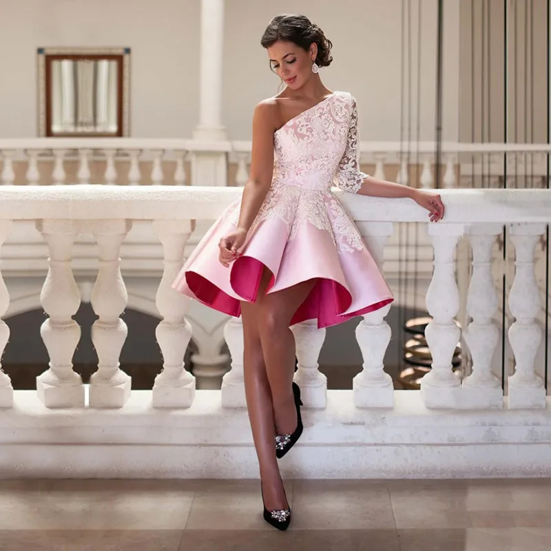 Cocktail Dresses 2017 luxury pink Evening Party Dress knee-Length White Lace Appliques One Shoulder Sleeves Short Prom Dress
Cocktail Dresses 2017 luxury pink Evening Party Dress knee-Length White Lace Appliques One Shoulder Sleeves Short Prom Dress