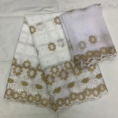 white French Cotton Lace Latest Embroidery African Lace Fabric High Quality Dubai Bazin Riche Getzner A14-15
white French Cotton Lace Latest Embroidery African Lace Fabric High Quality Dubai Bazin Riche Getzner A14-15