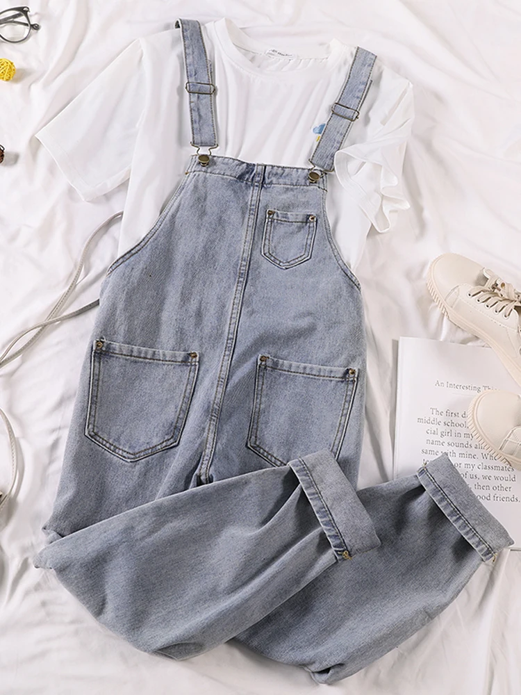 2019 sexy denim jumpsuit women romper belt black white jeans jumpsuit female streetwear overalls
2019 sexy denim jumpsuit women romper belt black white jeans jumpsuit female streetwear overalls