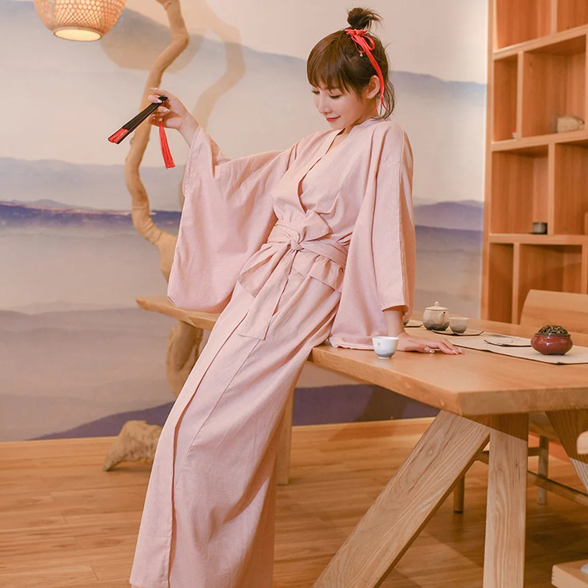 Oriental Japanese Traditional Kimono Dress for Woman Solid Cotton Loose Bathing Robe Yukata Ethnic Sleepwear New Year Costume
Oriental Japanese Traditional Kimono Dress for Woman Solid Cotton Loose Bathing Robe Yukata Ethnic Sleepwear New Year Costume