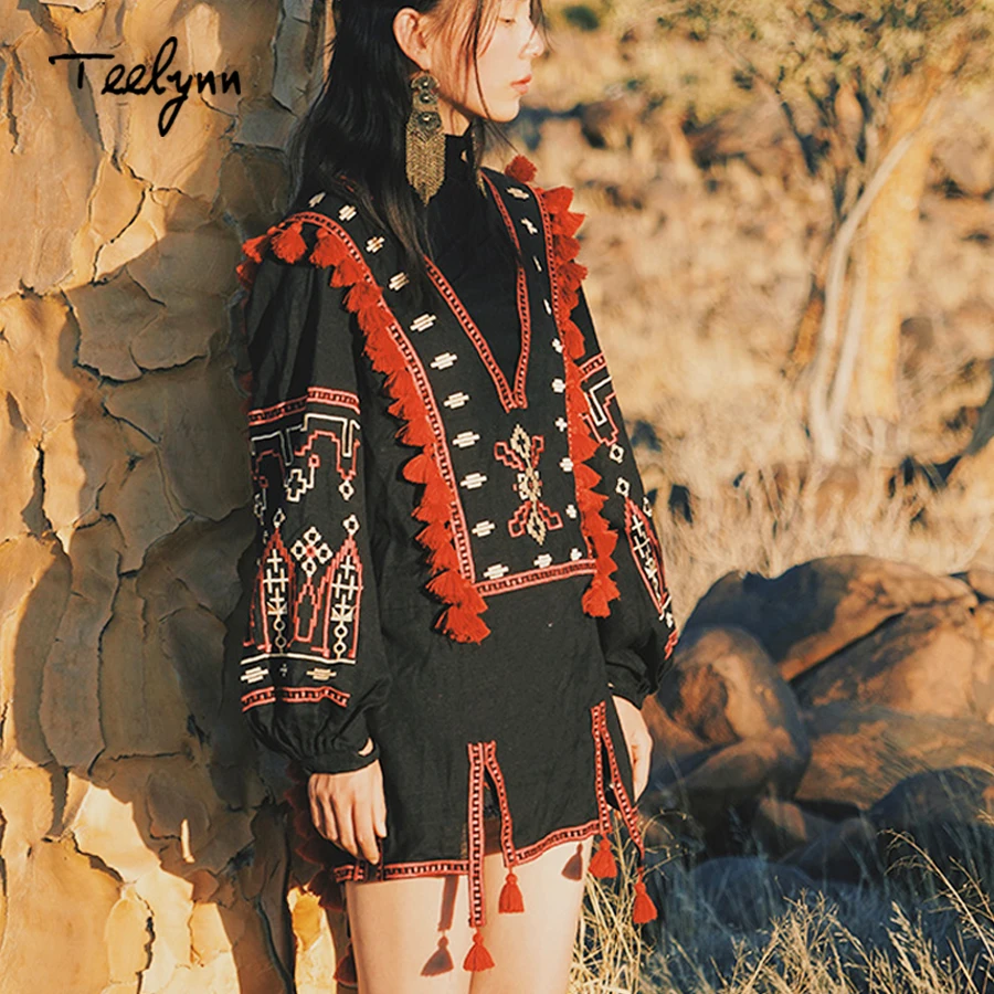 TEELYNN black Boho blouse 2018 autumn Ethnic embroidery V-neck puff long sleeve Blouses Shirt Casual blouse Hippie Women blusas
TEELYNN black Boho blouse 2018 autumn Ethnic embroidery V-neck puff long sleeve Blouses Shirt Casual blouse Hippie Women blusas