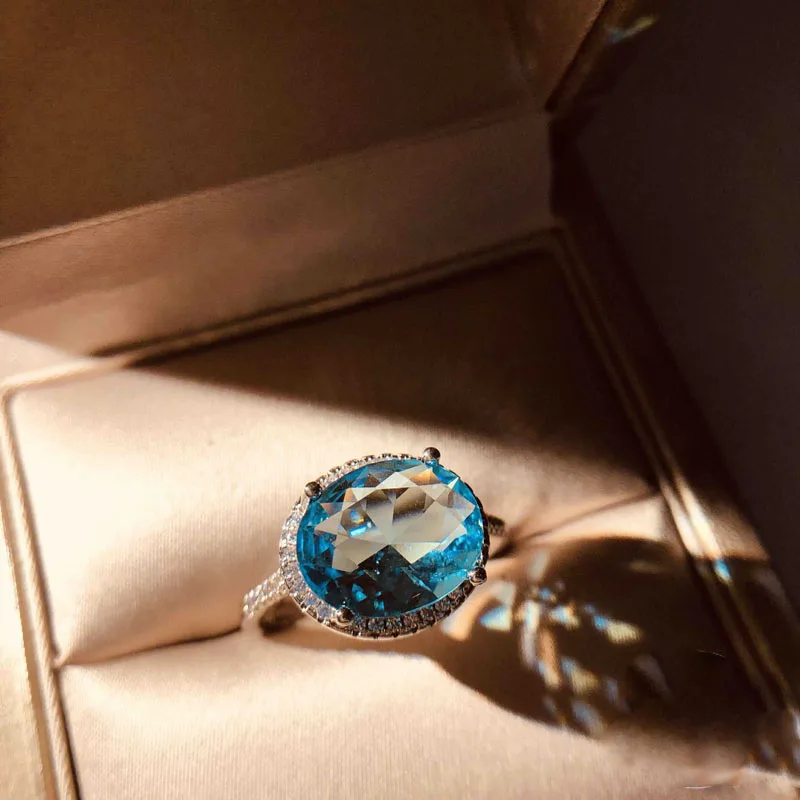 Cute Female Jewelry 925 Sterling Silver Big Oval Blue CZ Crystal Zircon Stone Rings For Women Vintage Engagement Wedding Rings
Cute Female Jewelry 925 Sterling Silver Big Oval Blue CZ Crystal Zircon Stone Rings For Women Vintage Engagement Wedding Rings