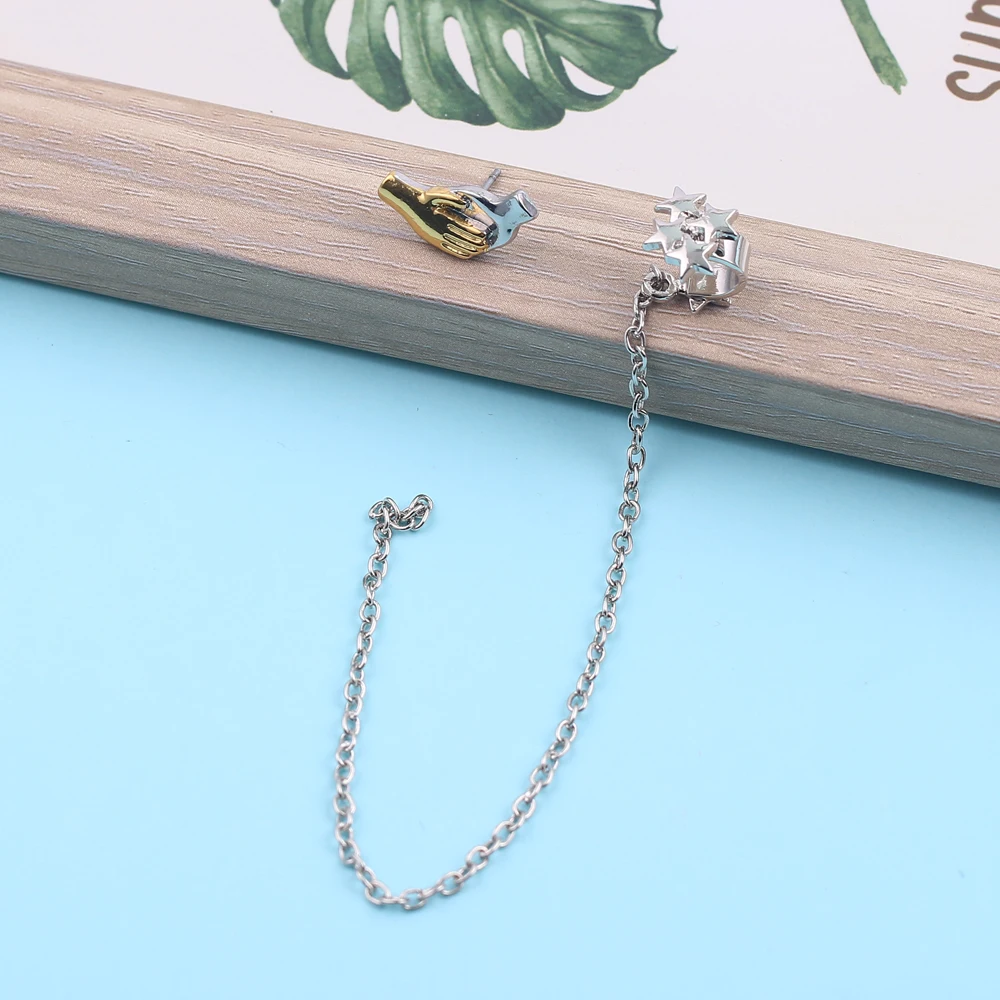 1 Pcs Trendy Design Charm Shake Hands Shape Earrings Long Chain Stars Shaped Ear Clip Daily Elegant Earrings For Women
1 Pcs Trendy Design Charm Shake Hands Shape Earrings Long Chain Stars Shaped Ear Clip Daily Elegant Earrings For Women