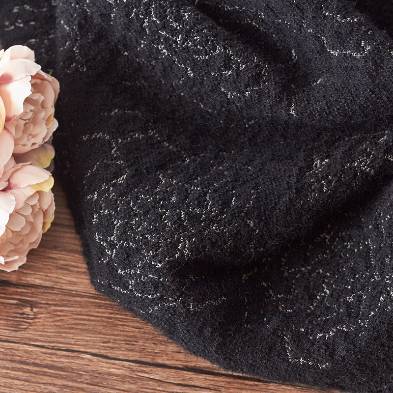 Autumn and winter fabric Wool cotton fabrics Colored rose jacquard weave tissu High-grade clothing material 02041
Autumn and winter fabric Wool cotton fabrics Colored rose jacquard weave tissu High-grade clothing material 02041