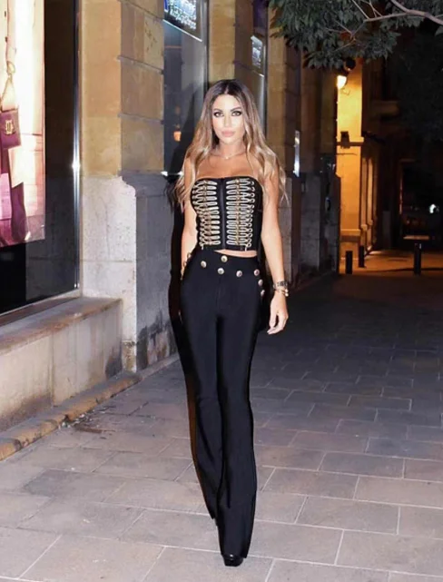Celebrity High Quality Red White Black 2 Pieces Set Bodycon Rayon Bandage Set Night Club Party Set
Celebrity High Quality Red White Black 2 Pieces Set Bodycon Rayon Bandage Set Night Club Party Set