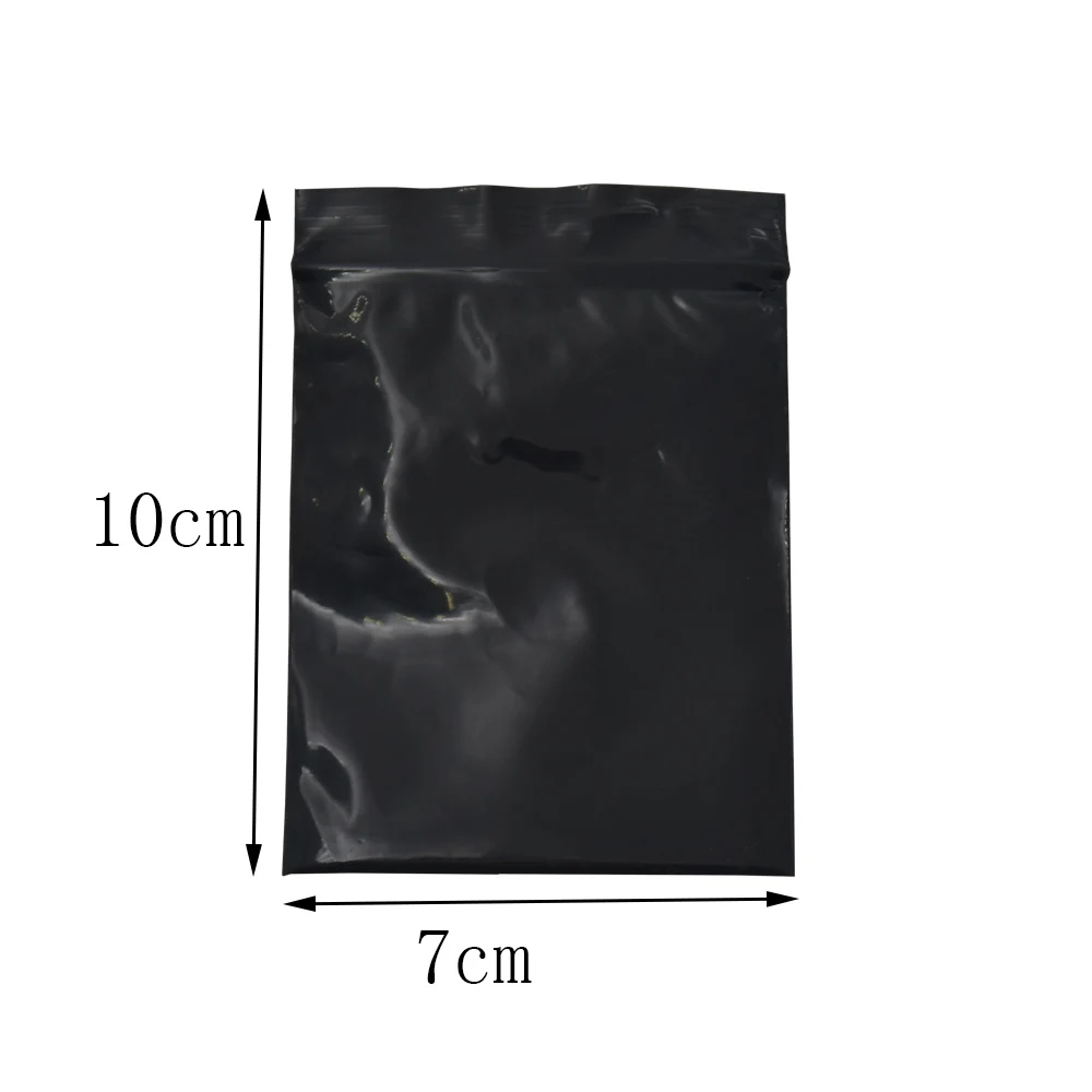 7*10cm Black Opaque Zip Top Plastic Package Bag Moisture Proof Bag Grip Seal Soft Plastic Button Packing Pouch 200pcs/lot
7*10cm Black Opaque Zip Top Plastic Package Bag Moisture Proof Bag Grip Seal Soft Plastic Button Packing Pouch 200pcs/lot