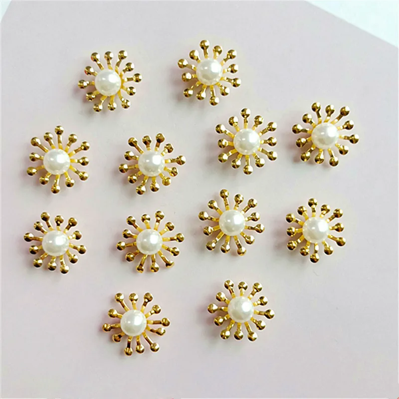 10 pcs/lot Alloy Creative Gold Pearls Rhinestone Buttons Ornaments Earrings Choker Hair DIY Jewelry Accessories Handmade
10 pcs/lot Alloy Creative Gold Pearls Rhinestone Buttons Ornaments Earrings Choker Hair DIY Jewelry Accessories Handmade