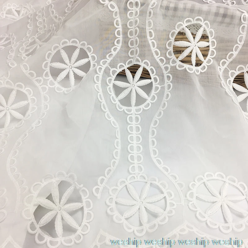 1yards white hollow Net yarn fabric embroidery lace mesh fabric wedding dress cloth DIY garment accessories curtains
1yards white hollow Net yarn fabric embroidery lace mesh fabric wedding dress cloth DIY garment accessories curtains