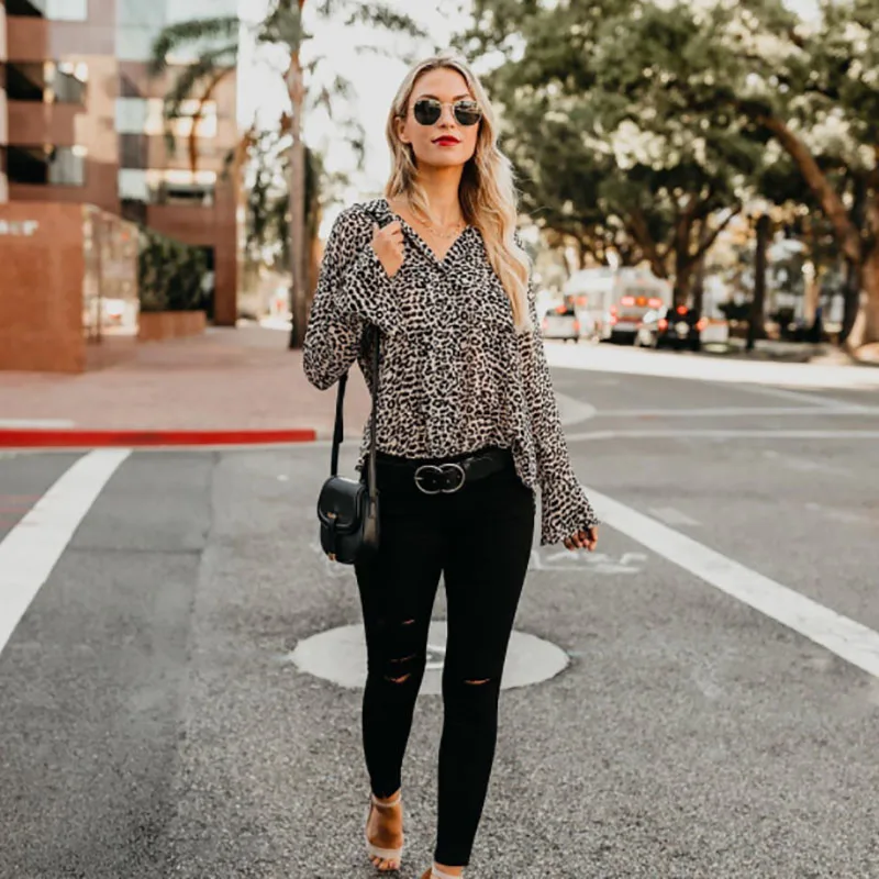 3XL Women Blouses Tops Leopard Polka Dot Chiffon Shirts V neck Flare Sleeve Shirt Girl Summer Fashion Tops Clothing Plus Size
3XL Women Blouses Tops Leopard Polka Dot Chiffon Shirts V neck Flare Sleeve Shirt Girl Summer Fashion Tops Clothing Plus Size
