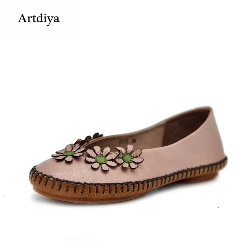 2019 spring sweet flower women shoes female comfortable all-match genuine leather shallow mouth flat shoes three colors 9703
2019 spring sweet flower women shoes female comfortable all-match genuine leather shallow mouth flat shoes three colors 9703