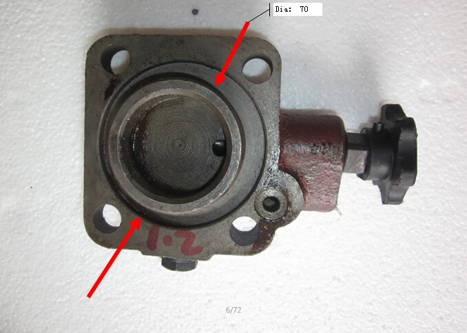 The hydraulic cylinder cover with seals set of JINMA 284 tractor, the bore is 70mm in diameter
The hydraulic cylinder cover with seals set of JINMA 284 tractor, the bore is 70mm in diameter